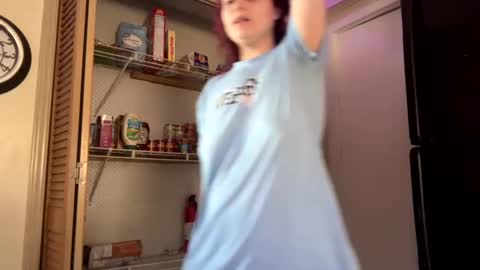 aa_xys1 online show from October 24, 9:00 pm