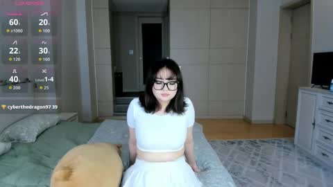 Ari online show from April 11, 8:51 am