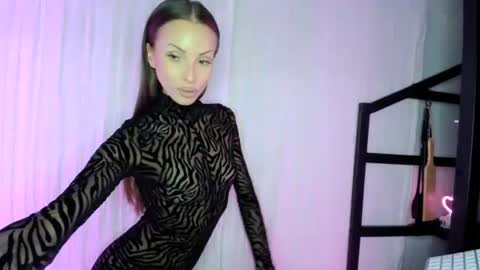 Snapshot of aaliyahlayla chatting on October 6, 4:51 am Aaliyahlayla online show from October 6, 4:51 am