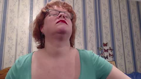 NINA online show from February 20, 7:47 pm