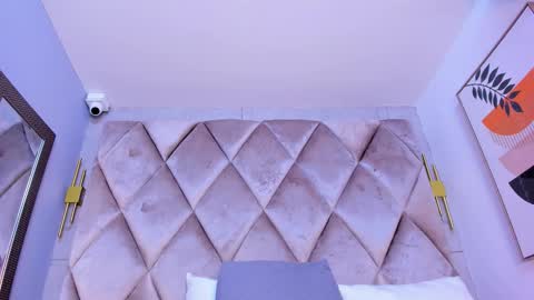 abbiethomas online show from February 25, 5:39 am