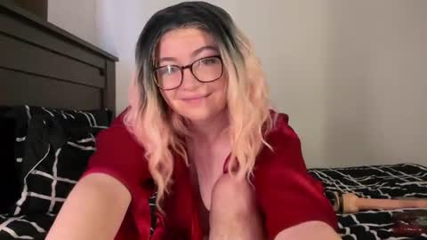 Abbi Willow online show from July 6, 3:14 pm