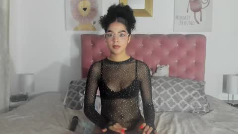 Snapshot of abby_calvert chatting on October 10, 11:20 pm Abby online show from October 10, 11:20 pm