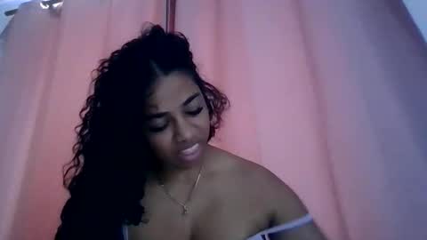 abby_moss_2 online show from March 17, 1:15 pm