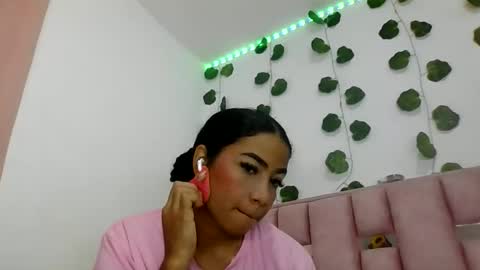 abby_moss_2 online show from February 7, 2:10 pm