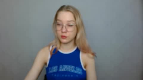 Snapshot of abbymoore__ chatting on February 2, 10:02 am Abby Lovense is active online show from February 2, 10:02 am