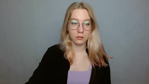 Snapshot of abbymoore__ chatting on January 26, 8:57 am Abby Lovense is active online show from January 26, 8:57 am