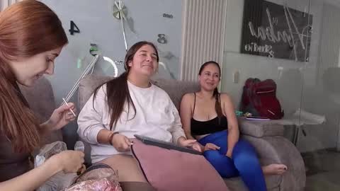 Abella online show from November 13, 3:44 pm