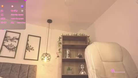 Abigail online show from February 24, 11:47 pm