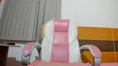 Abigail online show from February 27, 3:14 am