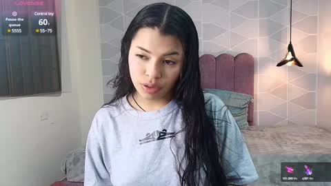 ABRIL MATTHEWS online show from January 4, 12:05 pm