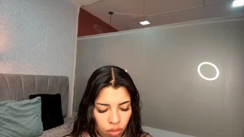 ABRIL MATTHEWS online show from December 2, 12:06 pm
