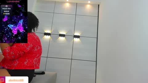 Abril  online show from January 29, 4:15 am