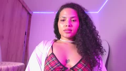 Abril  online show from October 20, 3:31 am