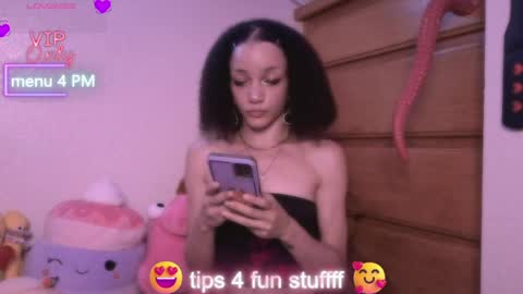 Peach online show from June 6, 3:13 am