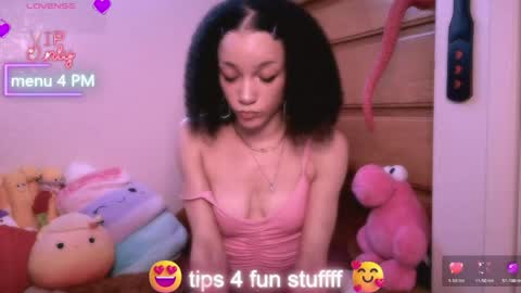 Peach online show from June 4, 2:39 am