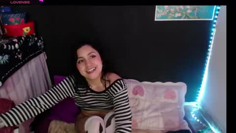 Absenta vert online show from June 19, 11:19 pm