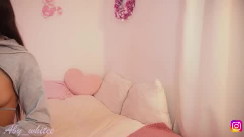   Aby   online show from December 18, 3:11 am