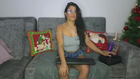 Adahira online show from December 3, 3:31 am