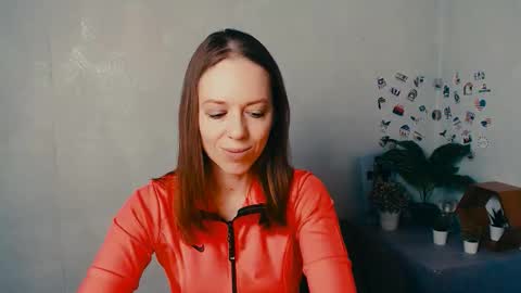 adamais_ online show from November 13, 7:07 am