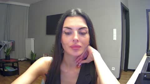 ADDISON online show from June 17, 9:16 pm