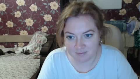 Adel online show from August 3, 8:14 pm
