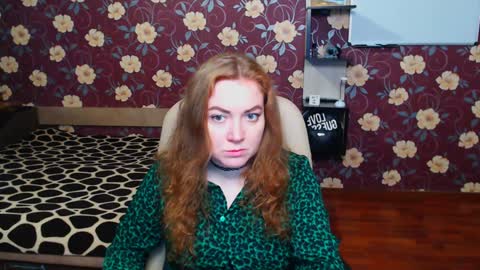 Adel online show from December 16, 8:05 pm