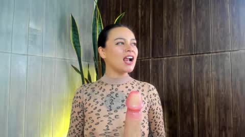 ADELAIN online show from April 14, 12:38 pm