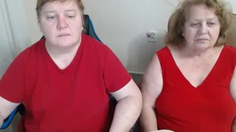 AdelAndSofia online show from February 8, 3:38 pm