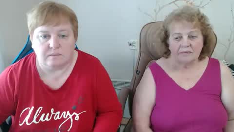 AdelAndSofia online show from April 6, 10:49 am