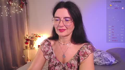 Snapshot of adelina_shine chatting on January 9, 7:40 pm Im Adelina . See you.... online show from January 9, 7:40 pm
