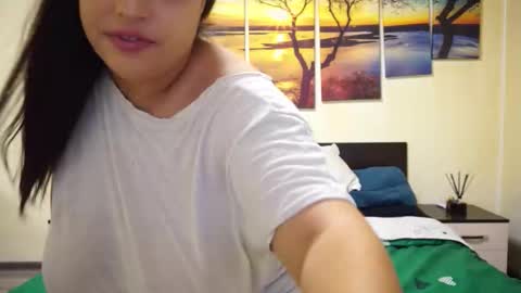 Snapshot of adellineee chatting on September 15, 11:34 pm Adellineee online show from September 15, 11:34 pm