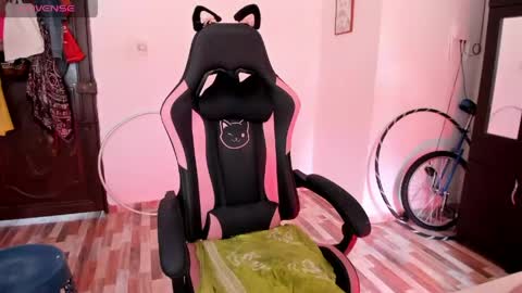 Adrena10 online show from April 15, 5:13 pm