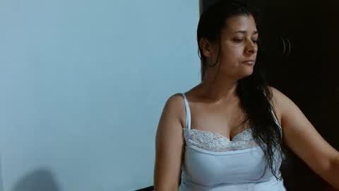 Adriana milf online show from February 7, 3:55 am