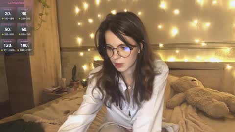 Arielle online show from September 23, 5:44 pm