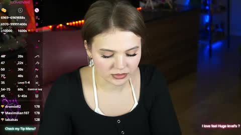 Afina online show from April 16, 9:39 pm