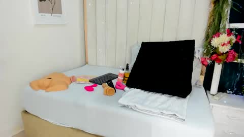 Africa  online show from November 19, 2:44 am