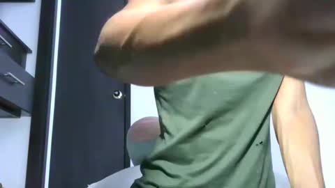 Africa online show from December 8, 8:47 pm