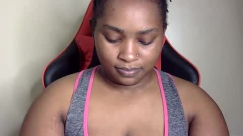 stella online show from November 4, 8:25 pm