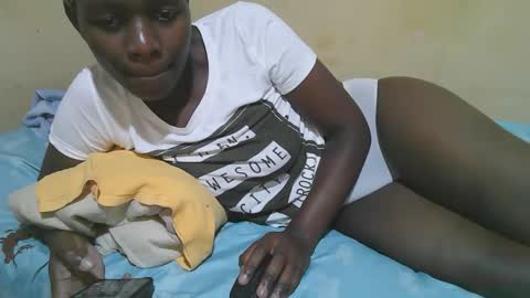 african_pussy2 online show from October 31, 6:45 pm