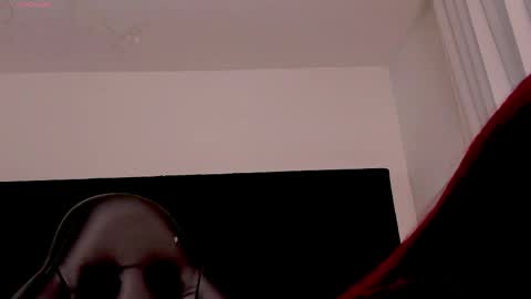    online show from April 15, 7:58 pm