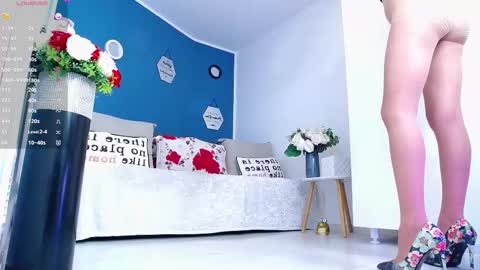 Amalia online show from January 18, 2:57 pm