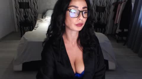 Afro online show from November 1, 1:59 pm