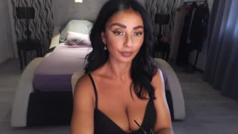 Afro online show from September 16, 2:47 pm