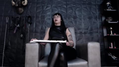 Snapshot of agata_darkness chatting on December 16, 2:16 pm Miss Agata online show from December 16, 2:16 pm