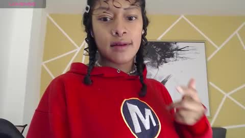 Snapshot of agatha_amaya chatting on October 21, 1:48 pm agatha_amaya online show from October 21, 1:48 pm