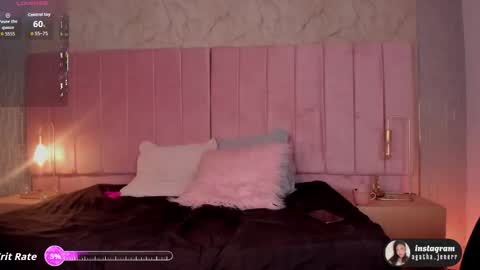 agatha_jener online show from December 4, 11:34 am