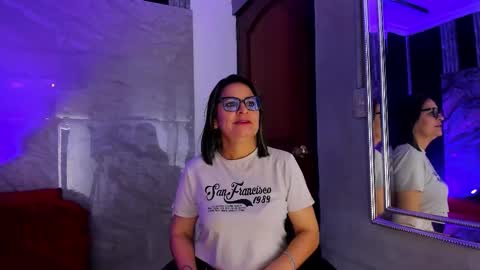 Snapshot of agatha_pleasure chatting on October 22, 11:48 am agatha_pleasure online show from October 22, 11:48 am