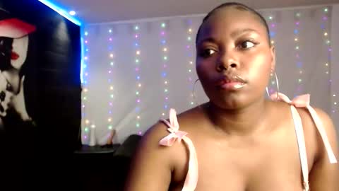 CAROLINA online show from October 5, 6:35 pm