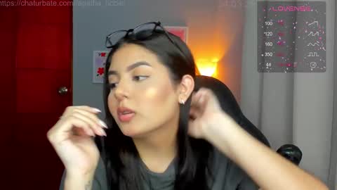 Cat online show from March 25, 3:23 am